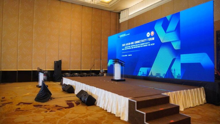 lamp entertainment jasa event organizer